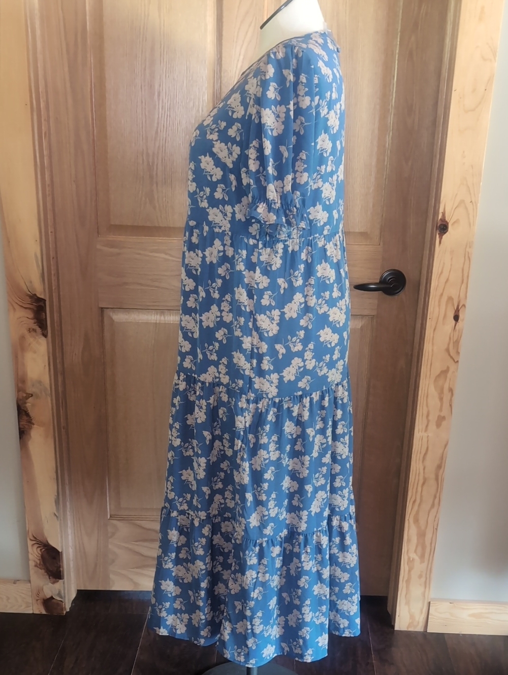 NWT Sz XL Pretty Garden Blue Floral Tiered Midi Dress - Picture 4 of 8